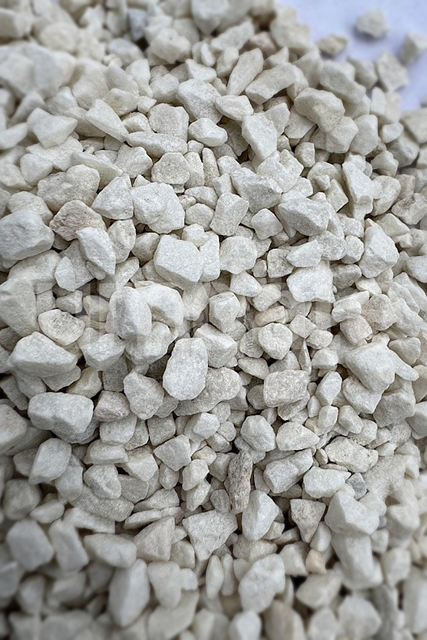 AQUAEL - Dolomite Gravel 2/4 mm. - 2 kg.